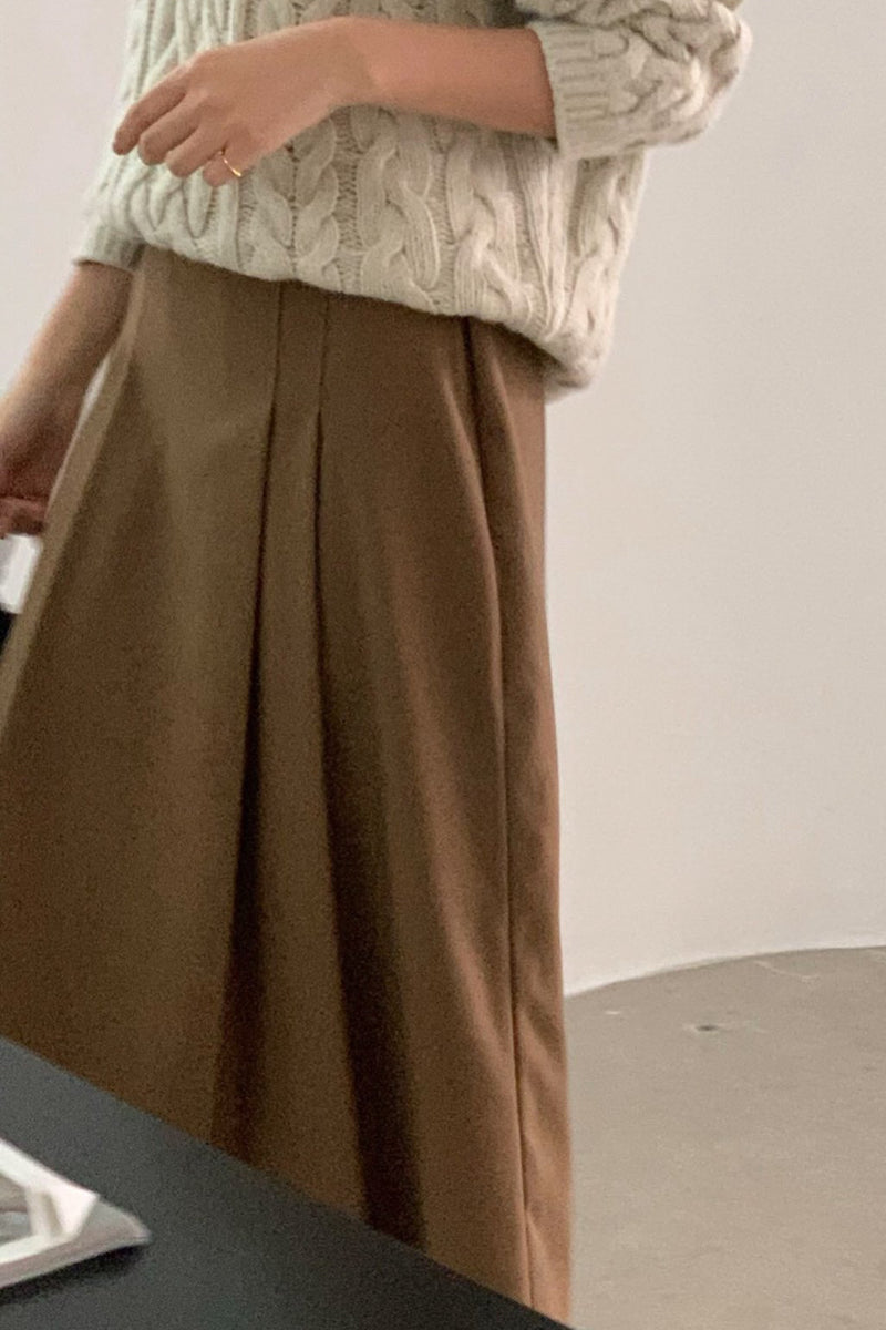 Timeless Pleated Skirt