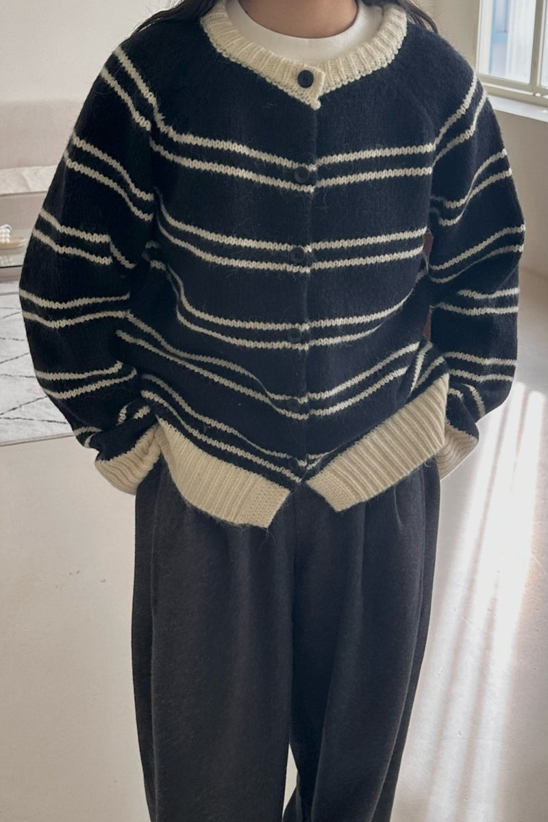 Muffler Cardigan Set