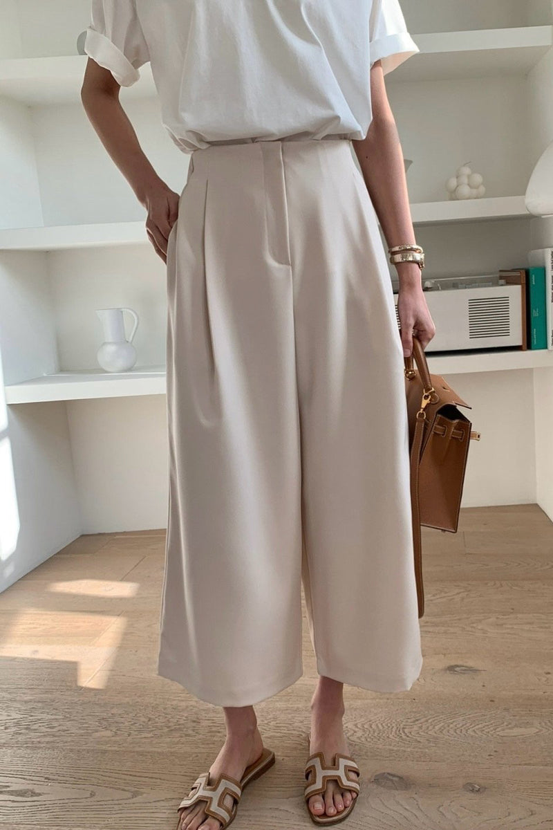 Classic Pintuck Wide Pants