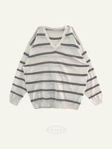 V-neck Knit Stripe Top