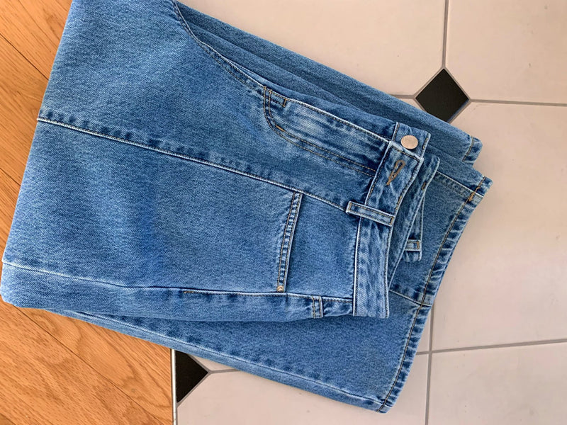 Pocket Crop Denim Pants