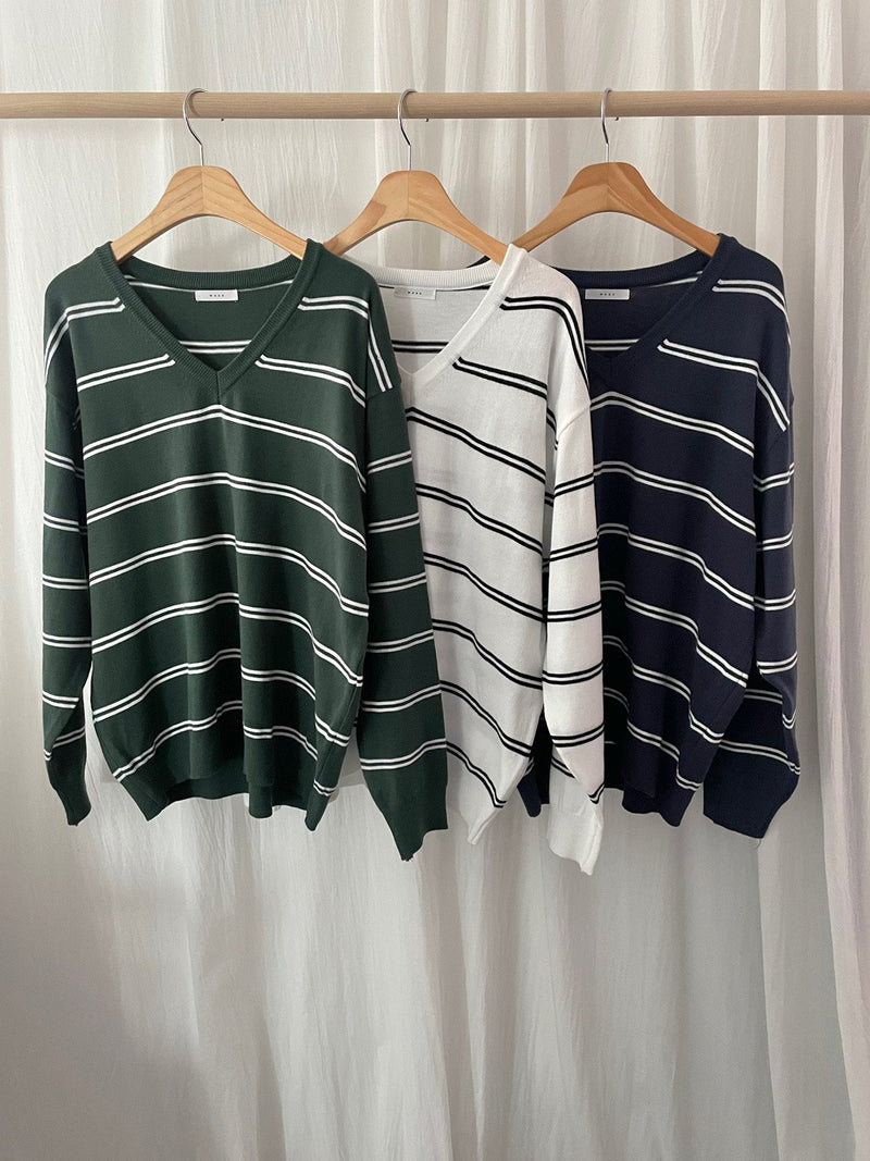 V-neck Knit Stripe Top