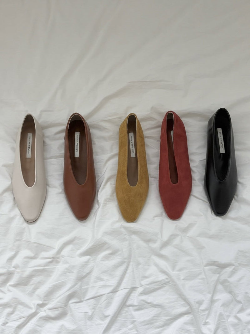 Everyday Minimalist Flats