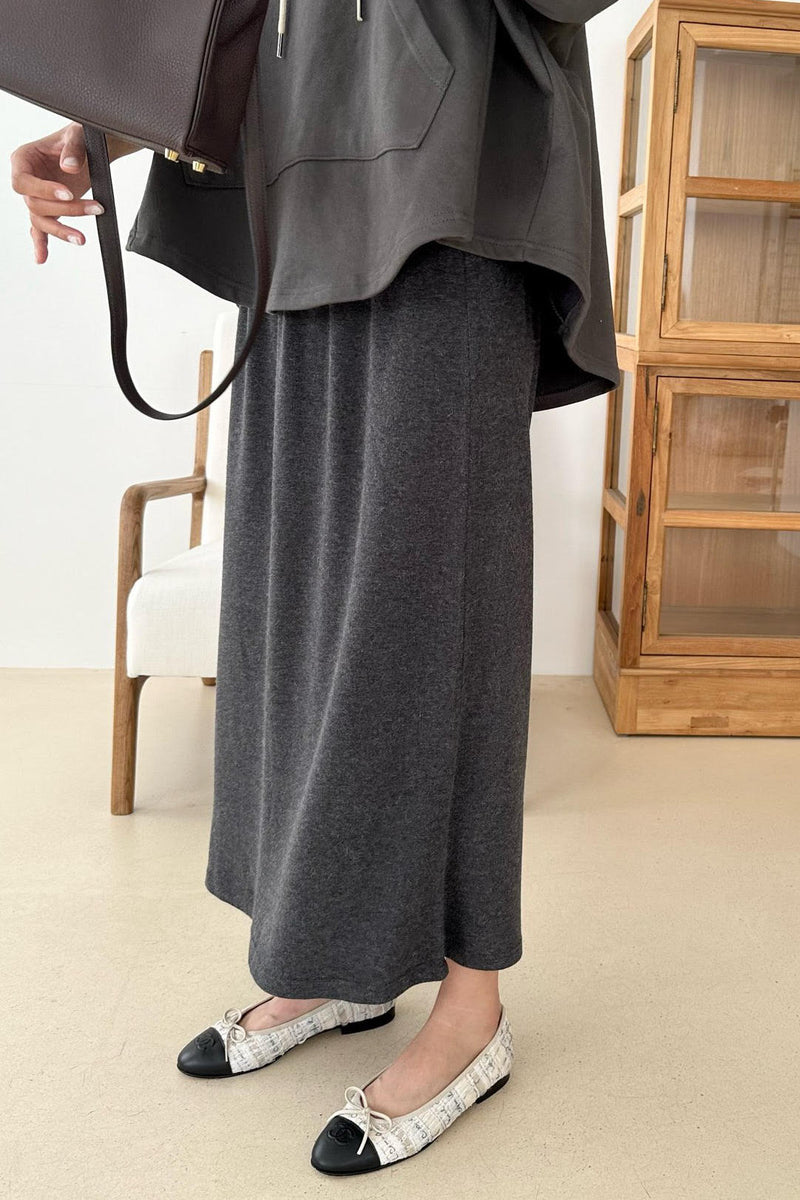 Soft Stretch Wool Skirt